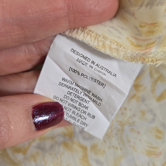 NWOT Paper heart yellow floral roses cottage satin cowel neck slip dress sz M - Picture 7 of 10